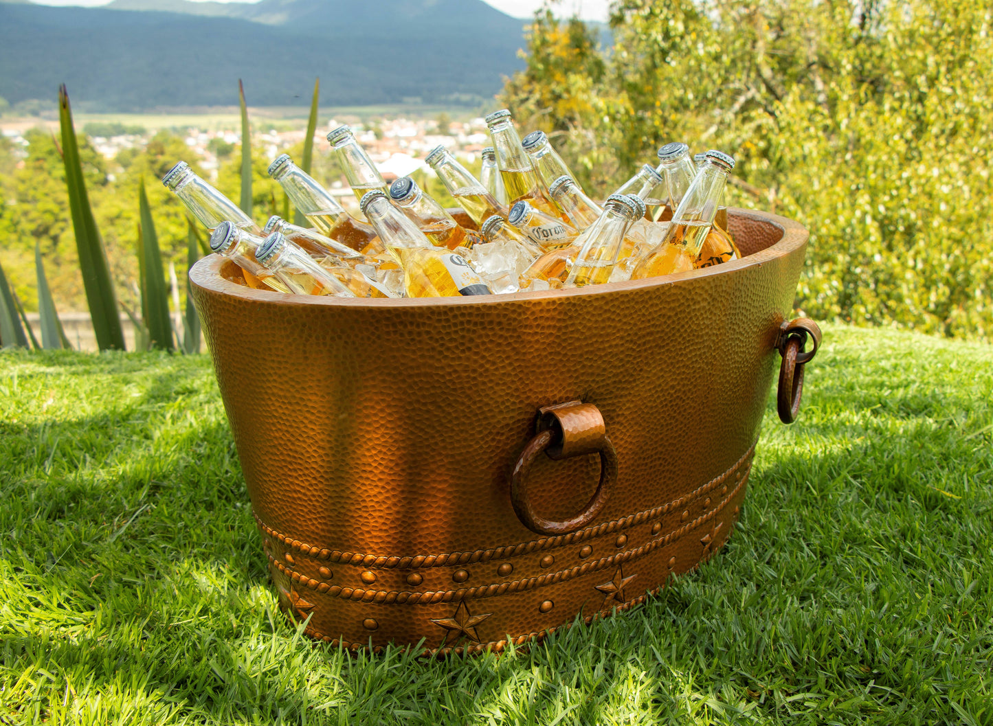 Hammered Copper Double-Wall Cooler, 30" Oval