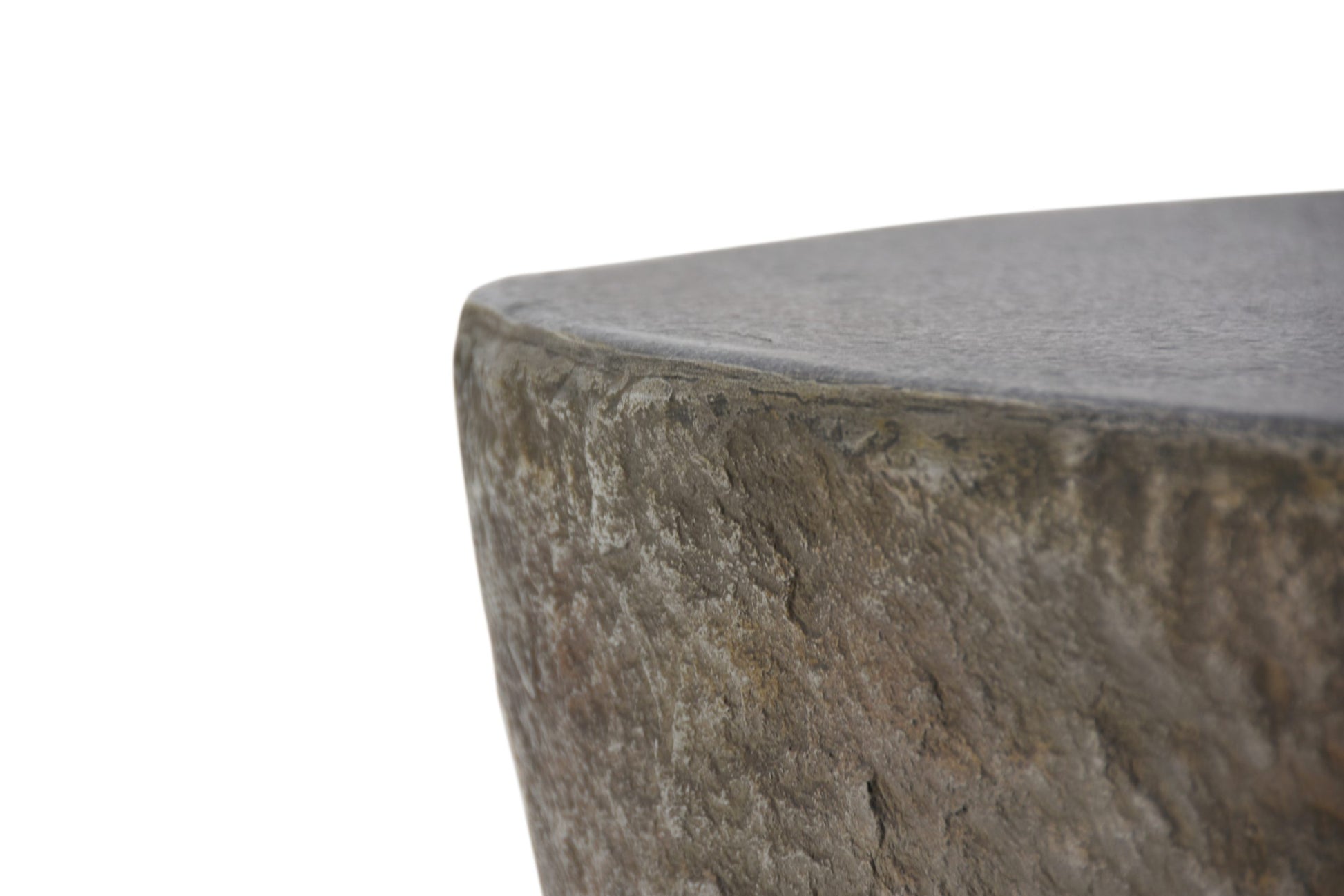 Elementi Boulder Fire Table - detail