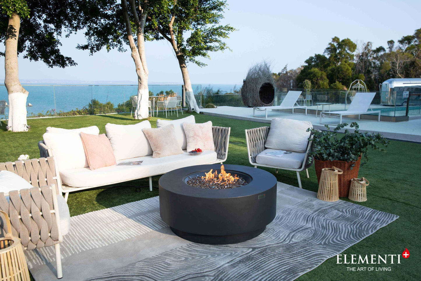 Elementi Nimes Fire Table - main view