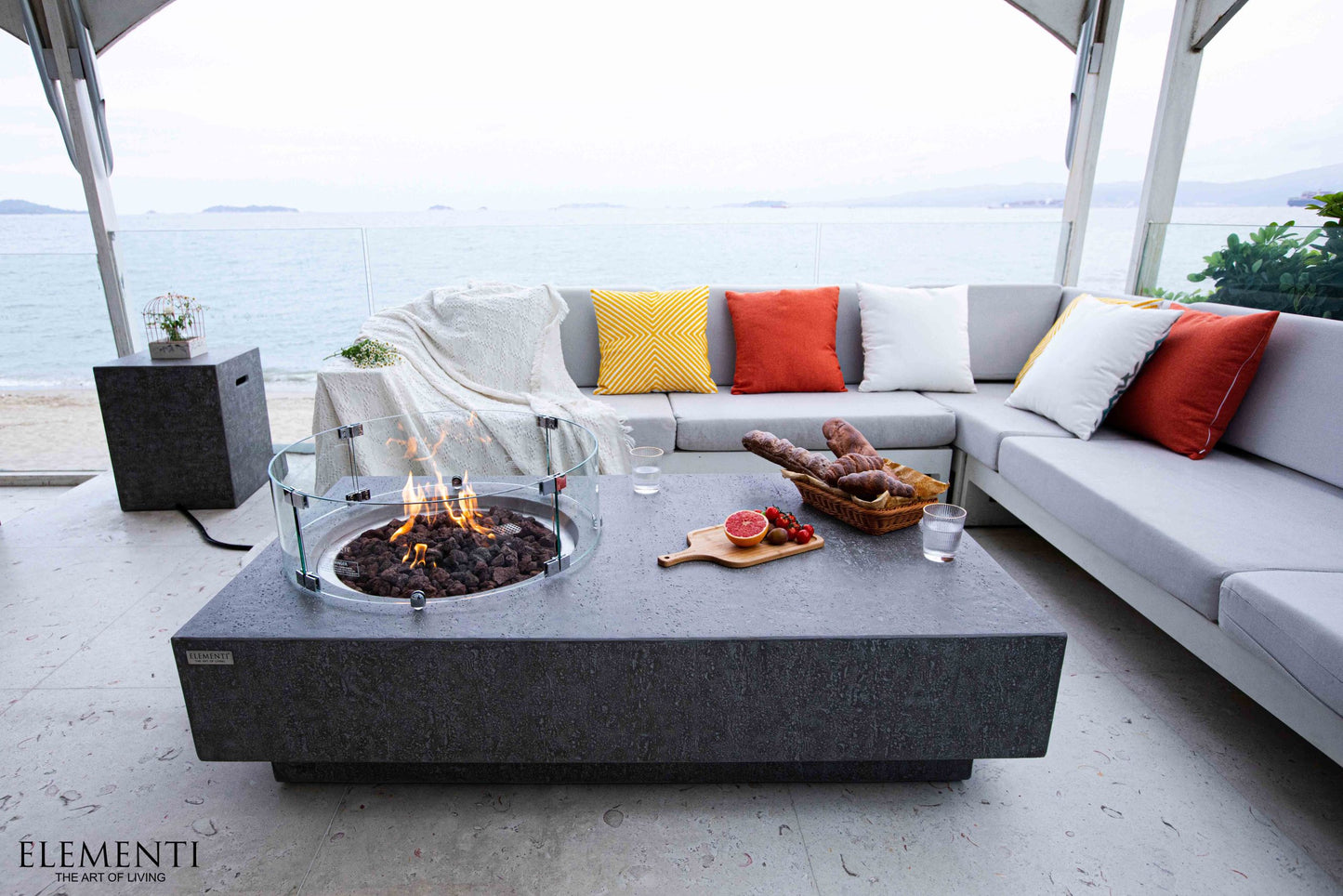 Elementi Metropolis Fire Table - main view