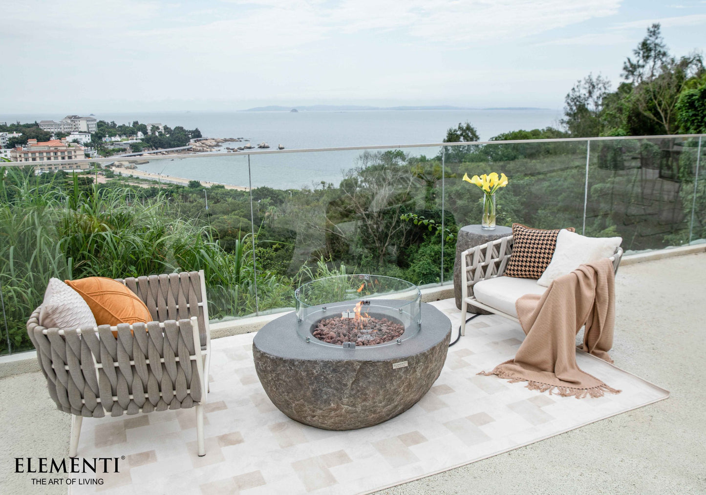 Elementi Boulder Fire Table - with wind screen