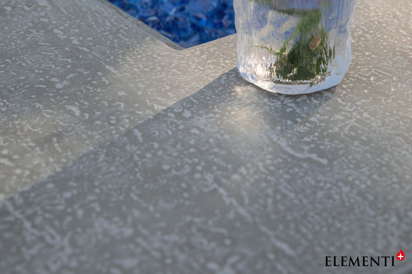 Elementi Riviera Fire Table - detail