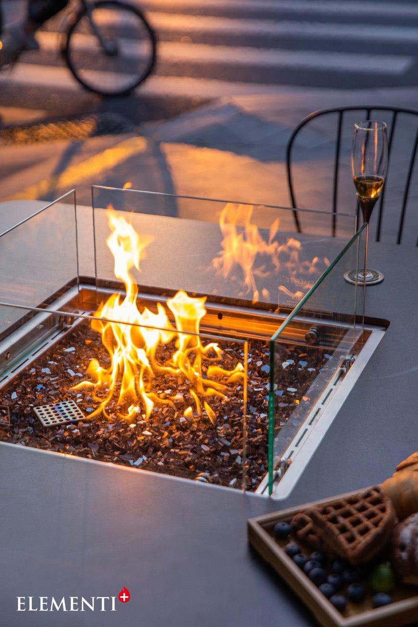 Elementi Plus Brugge Dining Fire Table patio scene